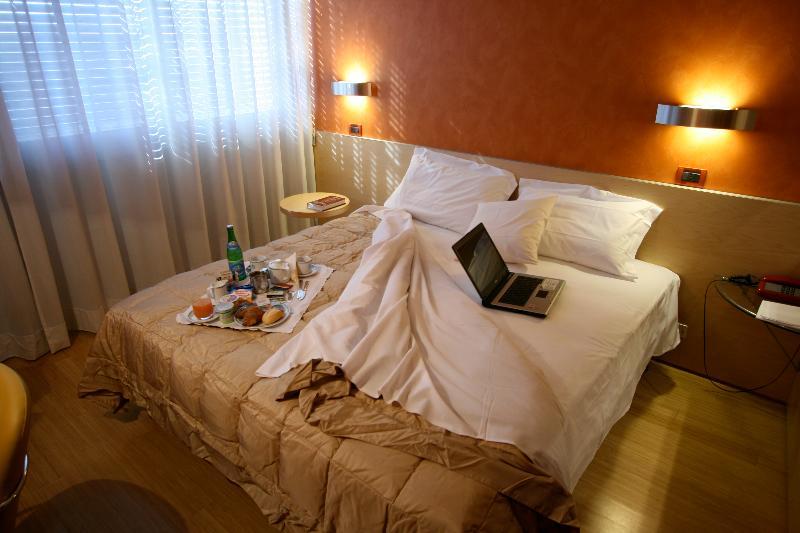 Hotel Alexandra Torino Dış mekan fotoğraf